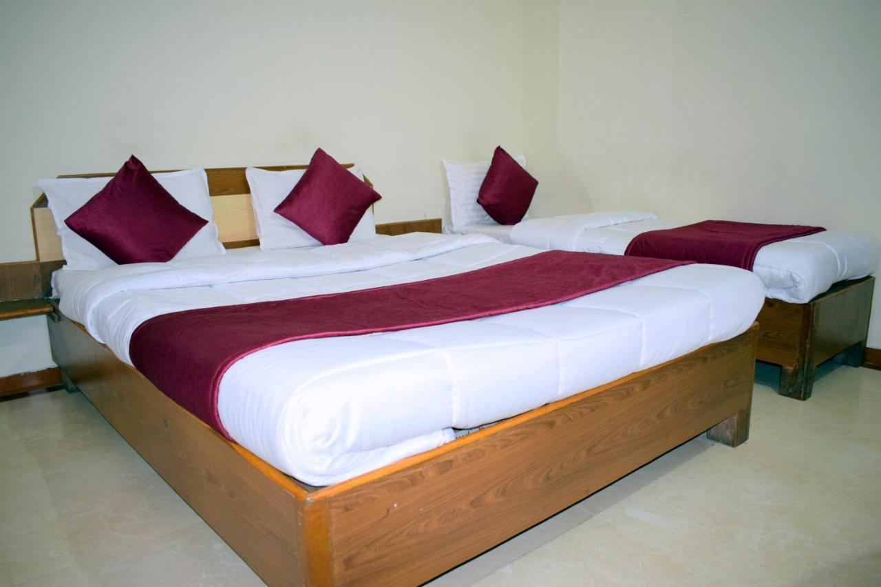 Hotel Manas By Sky 3*