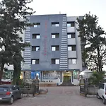 Hotel Hilltop