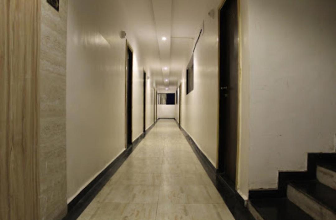 Strawberry Hills Hotel 3*