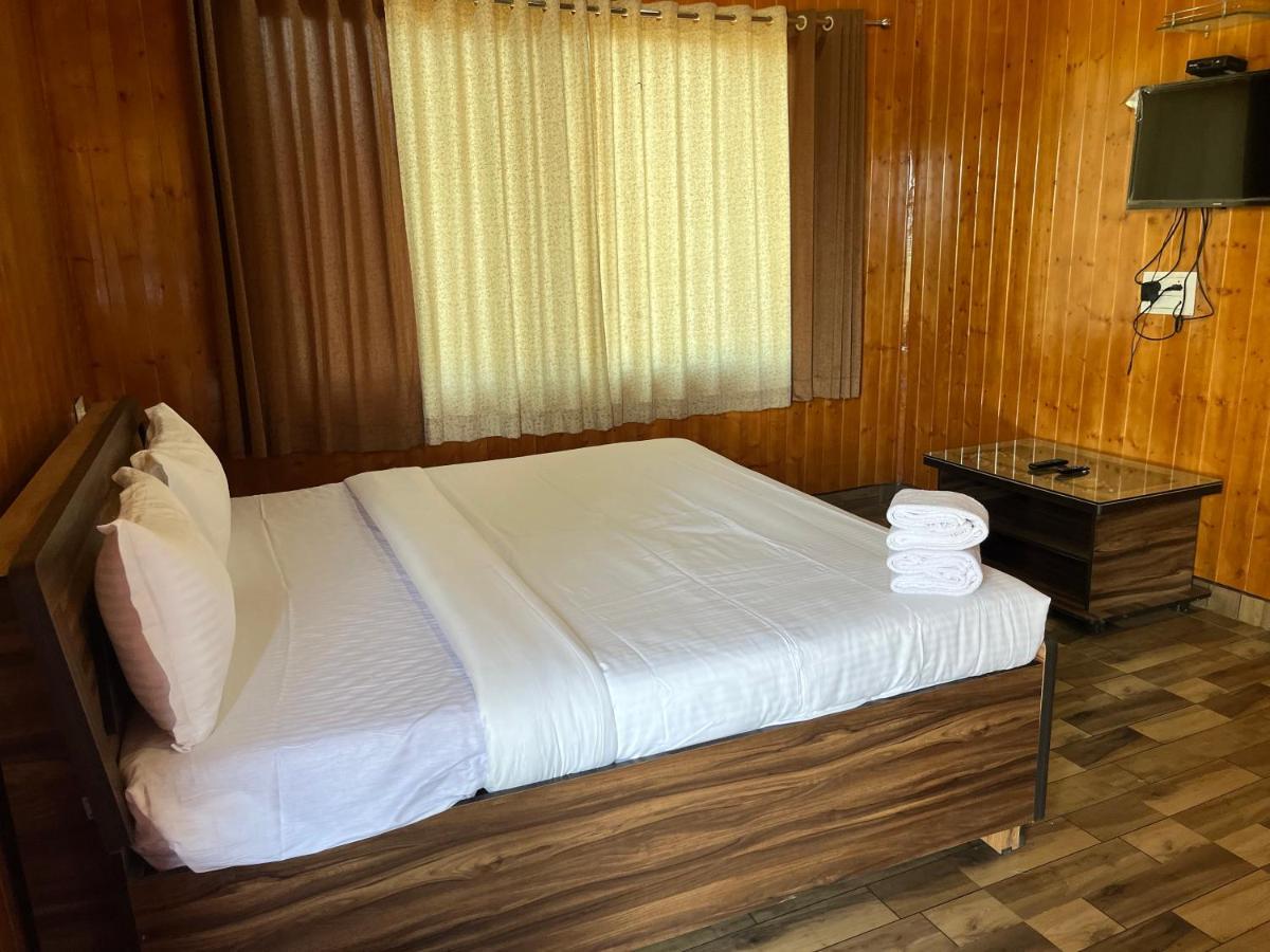 Resort Ambica Valley *