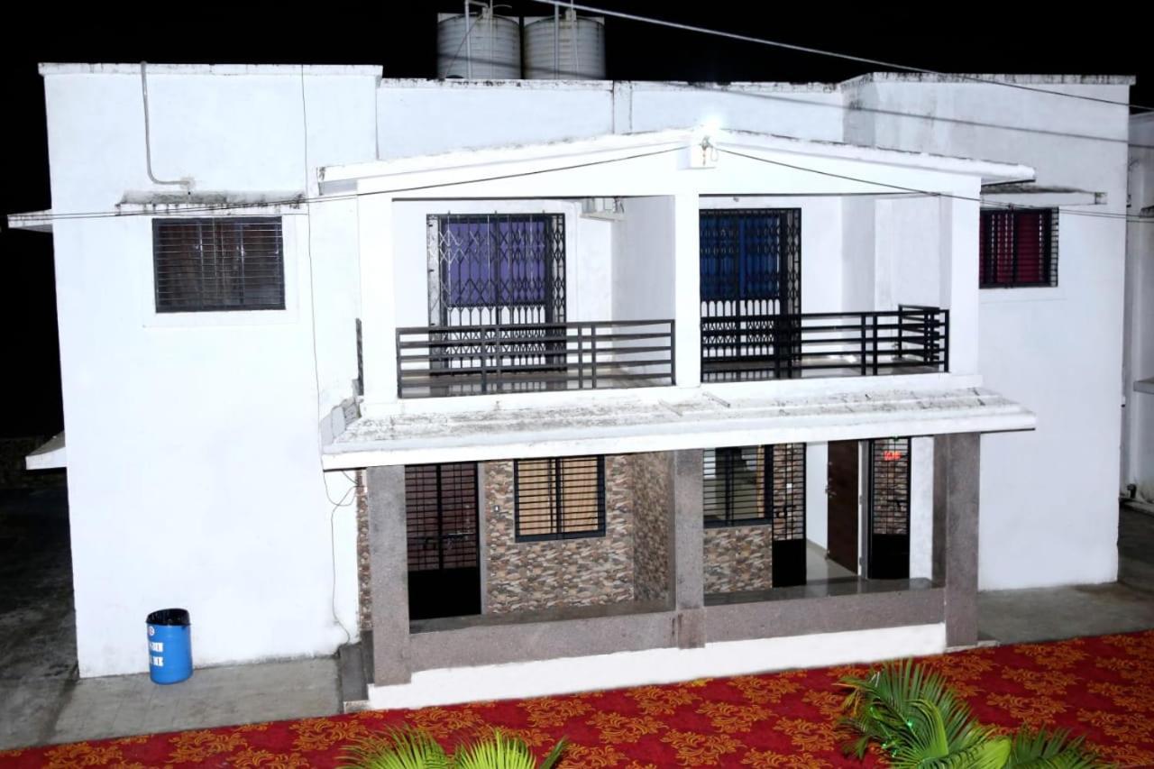3bhk Villa Saputara