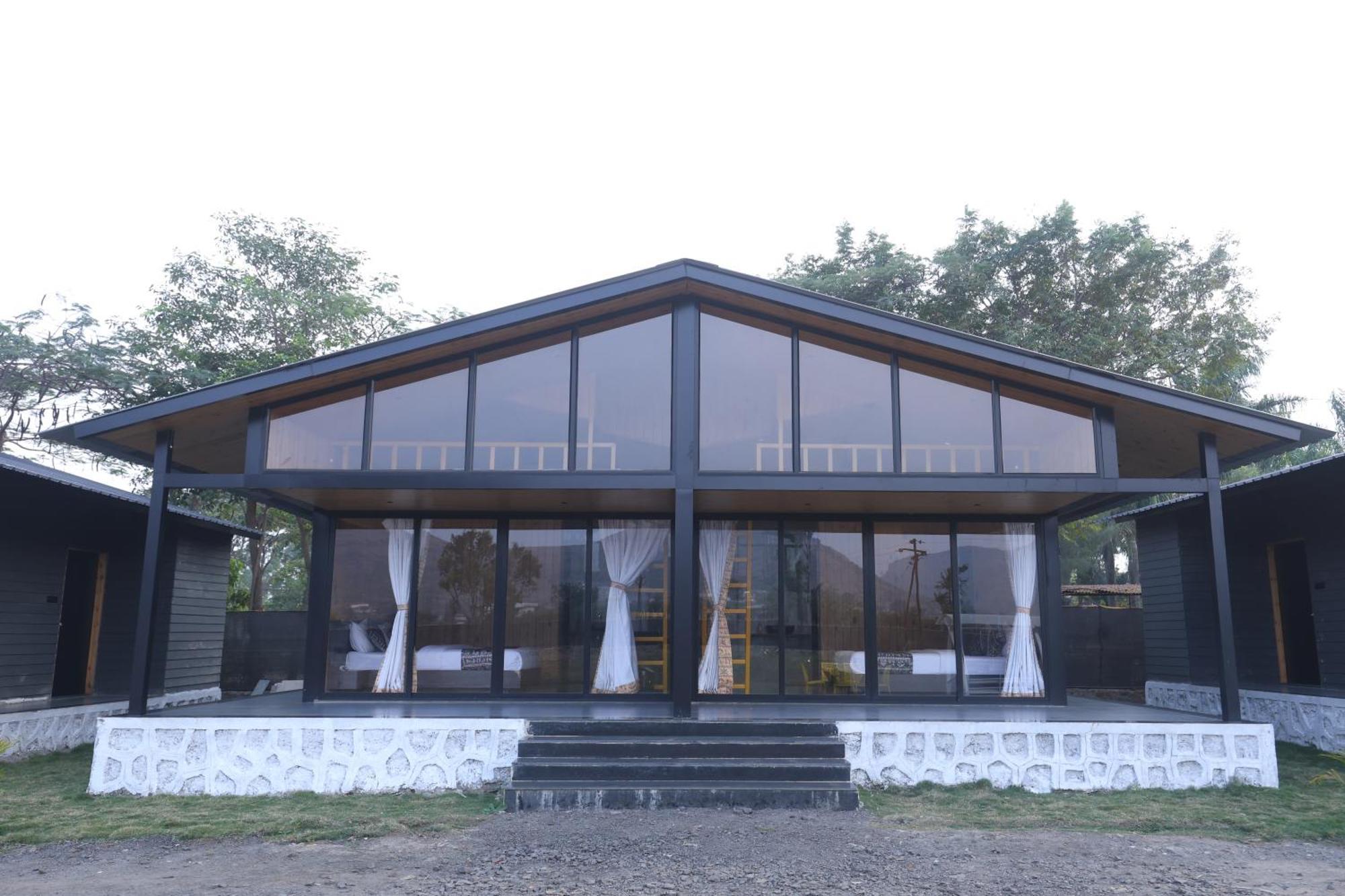 Resort Shreephal Luxurious Resort- In 3*