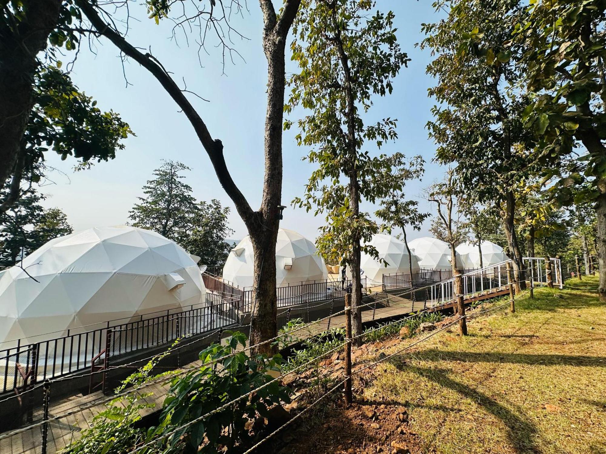Wild Heaven Glamping And * Saputara