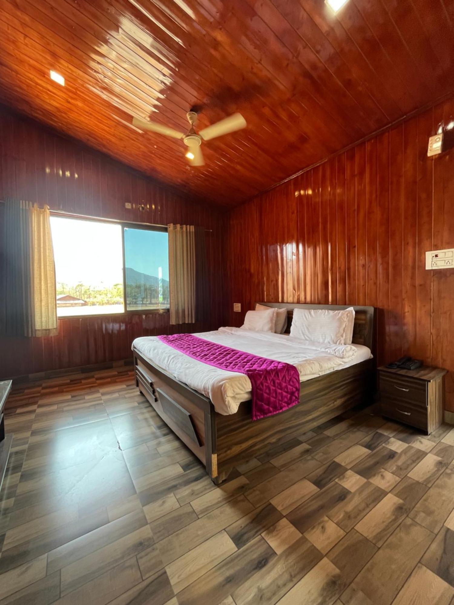 Ambica Valley Resort *