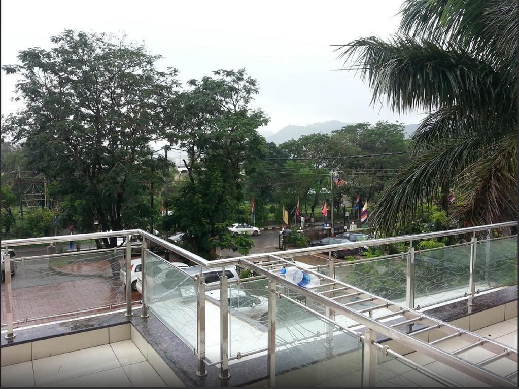 Hotel Sejal Saputara