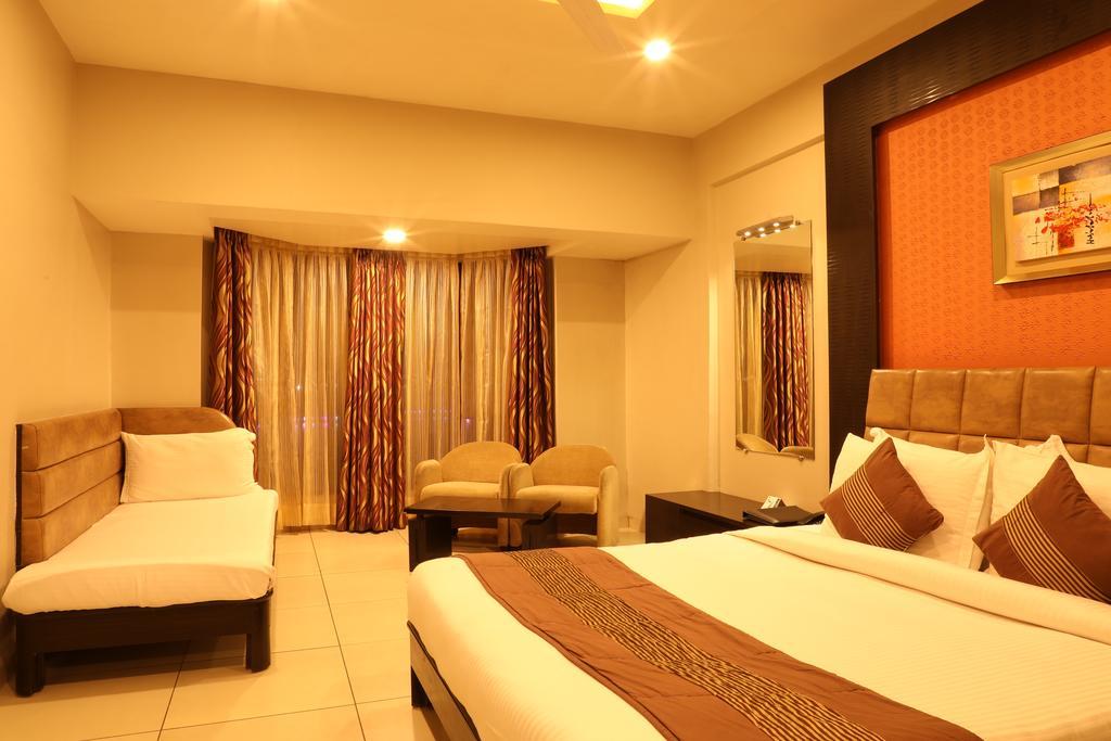 Hotel Patang Residency 3*
