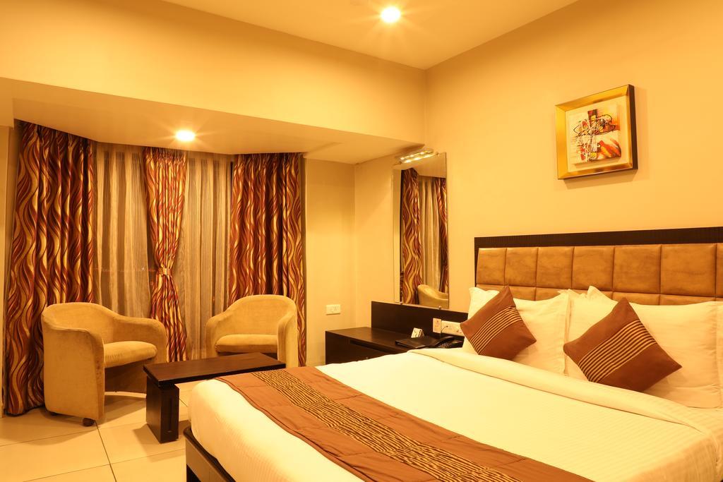 Hotel Patang Residency 3*