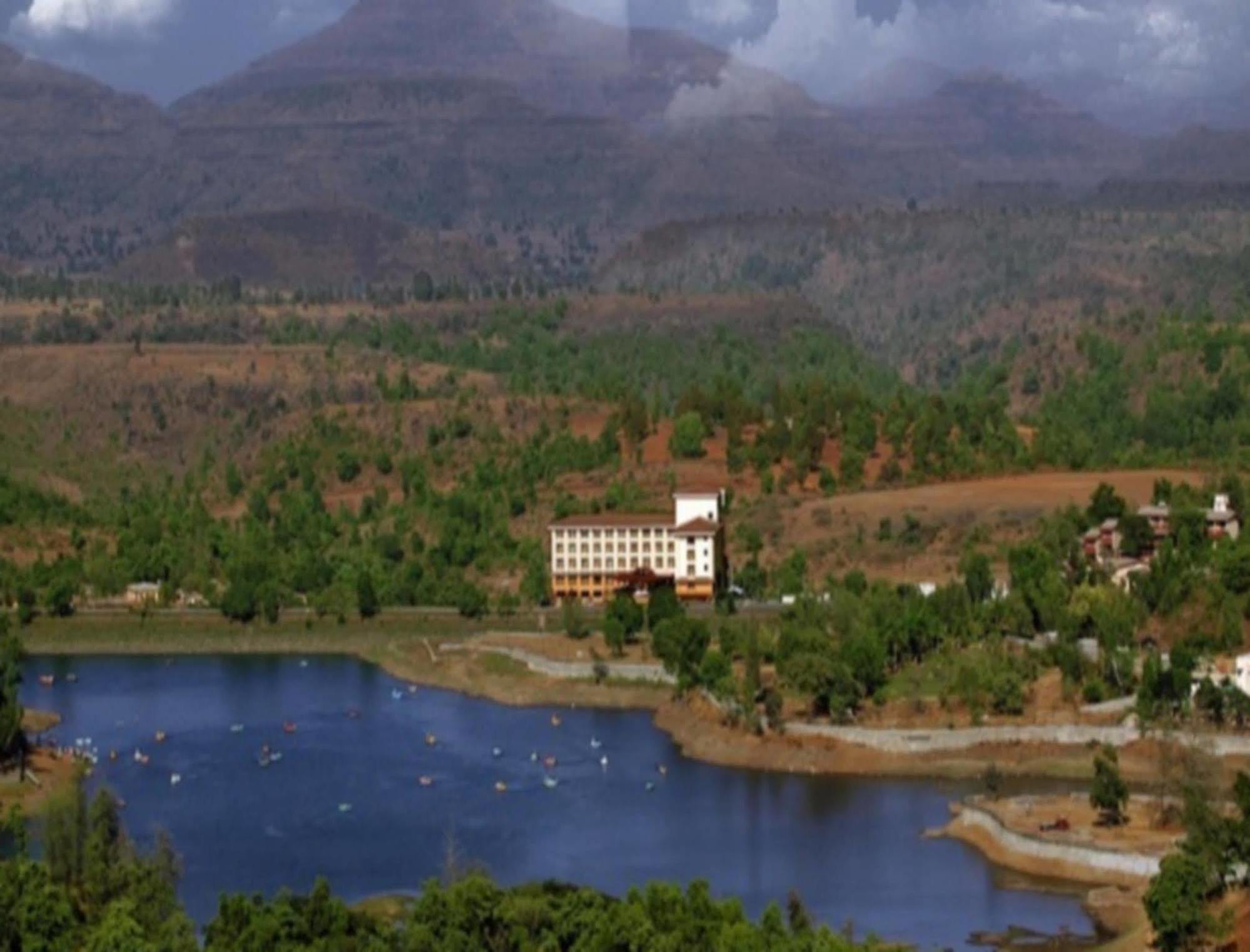 Hotel Aakar Lords 3*