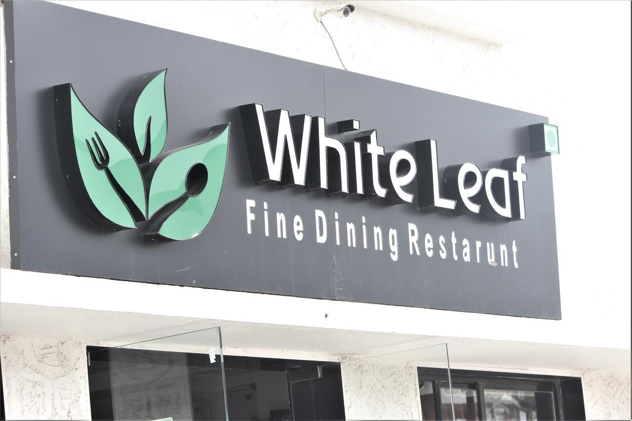 White Feather Toran Hotel