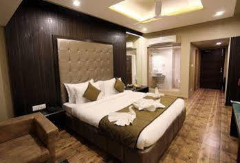 Patang Residency