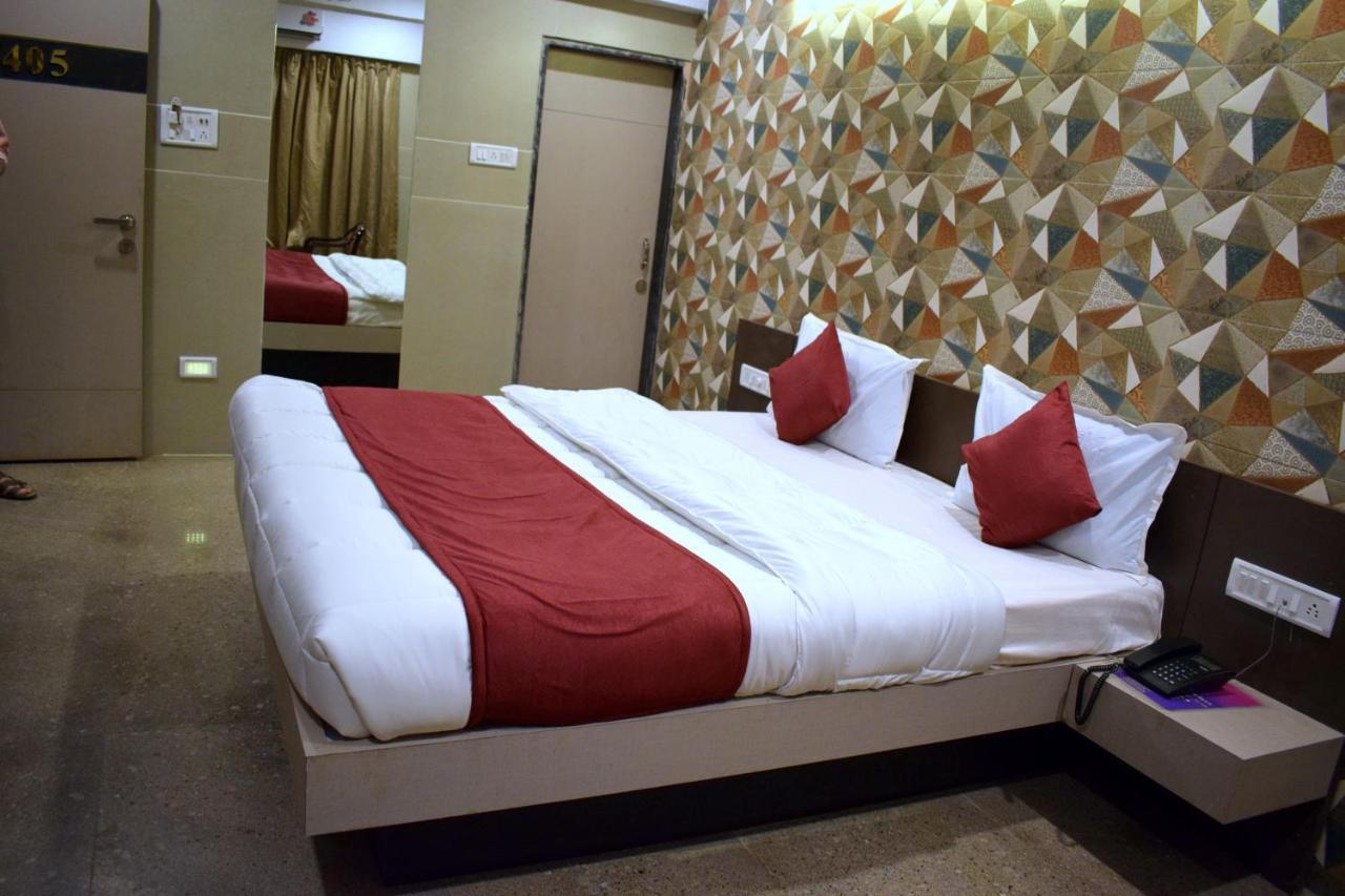 Kansar Palace By Sky Stays Saputara