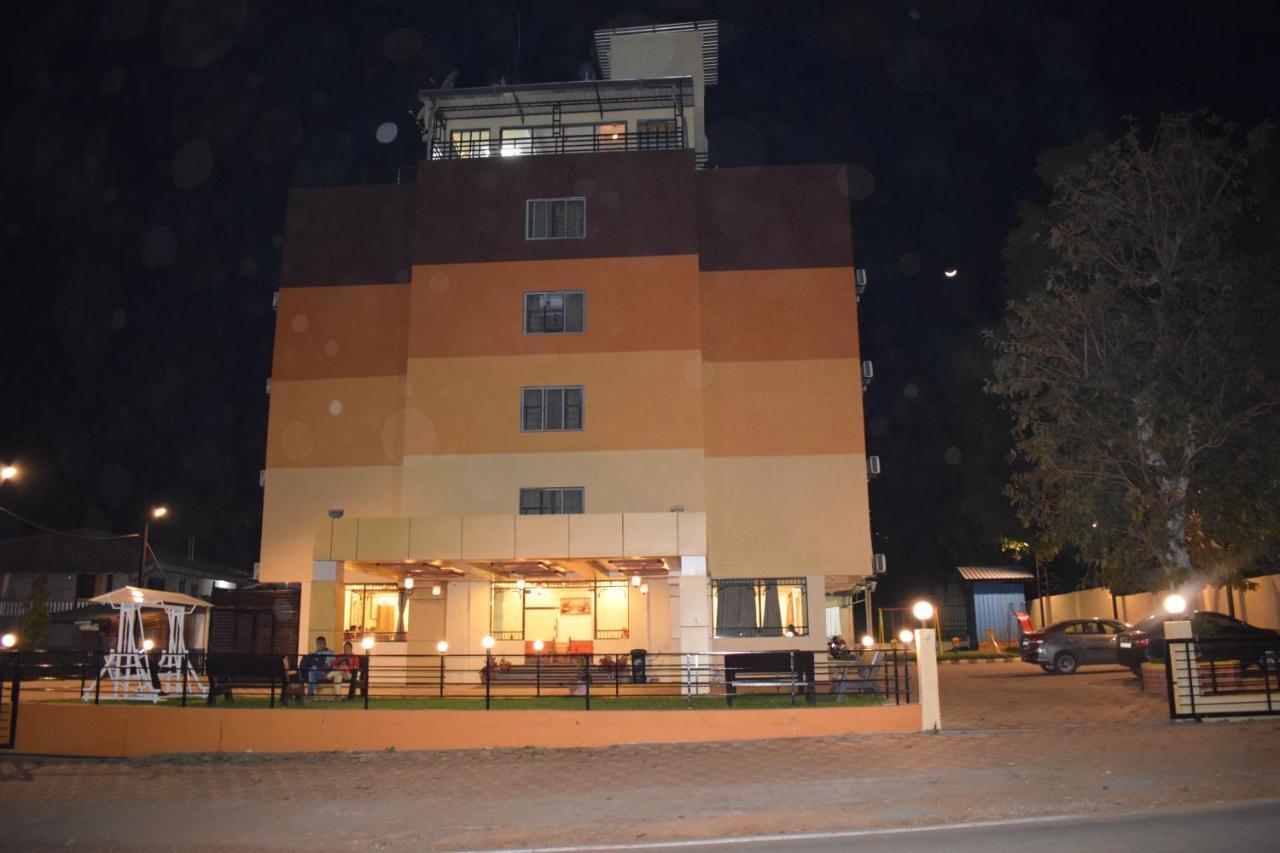 Kansar Palace By Sky Stays Saputara