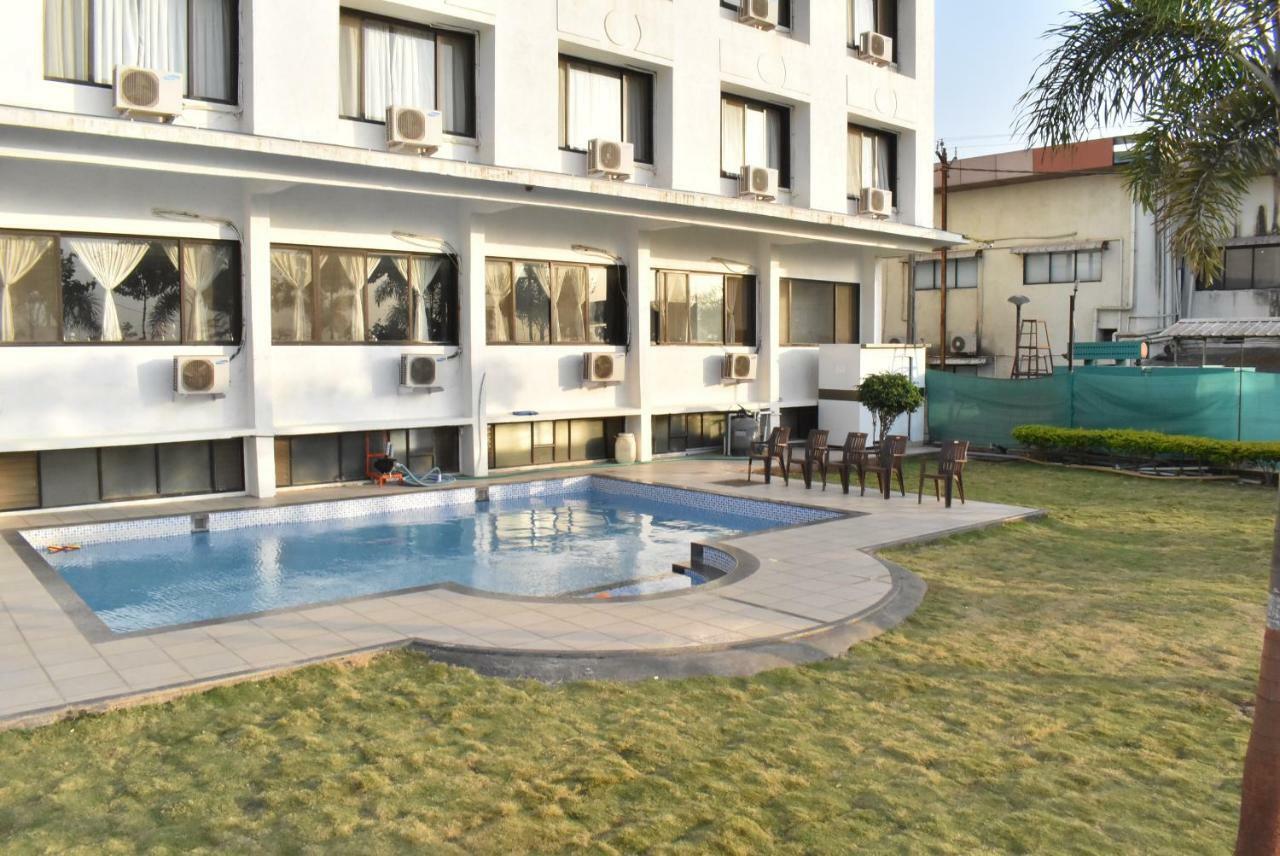 Hotel Sejal Saputara
