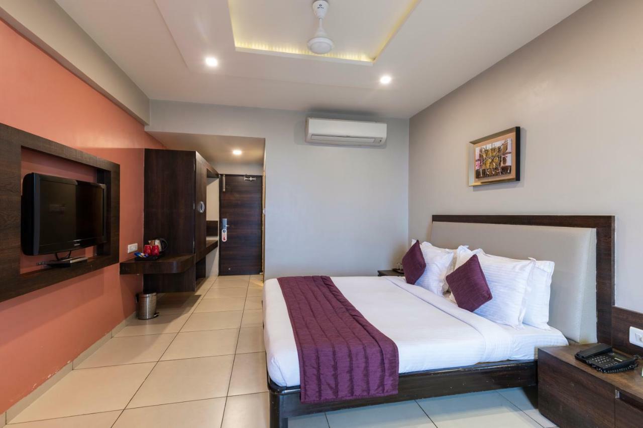 Patang Residency 3* Saputara