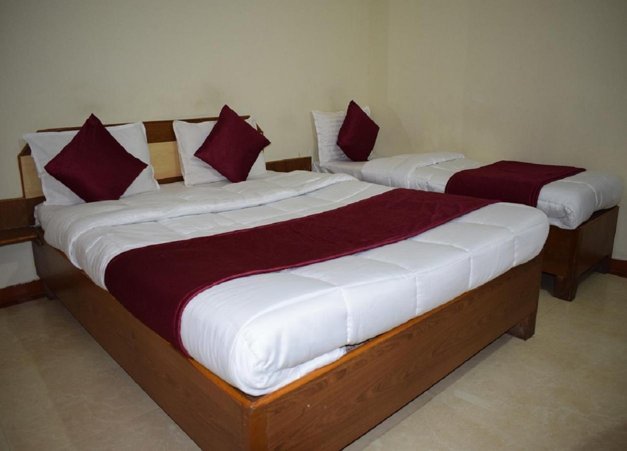 Hotel Manas By Sky 3*